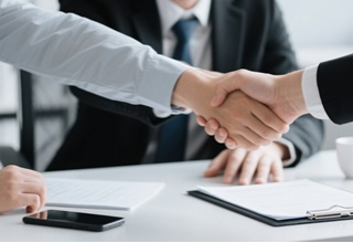 未來十年內預計全球海上風電裝機容量將增加近六倍